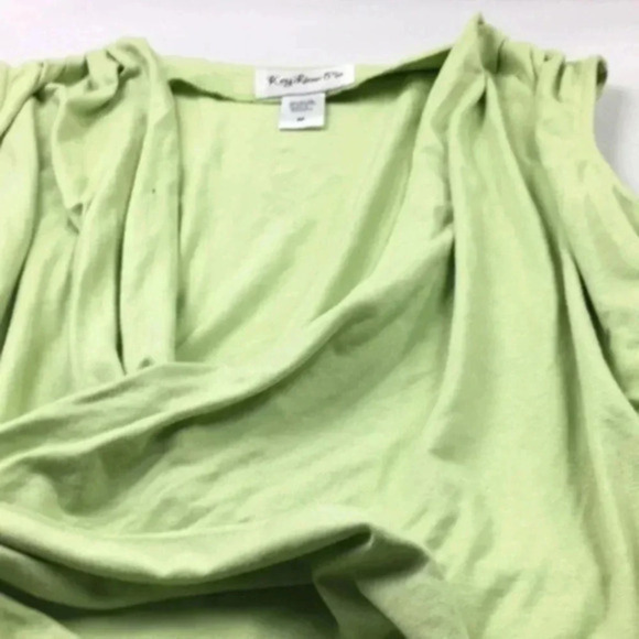 Key  lime  pie  ladies blouse  M - Picture 1 of 16